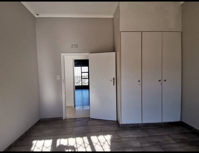 4 BEDROOM HOUSE FOR SALE IN BASSONIA